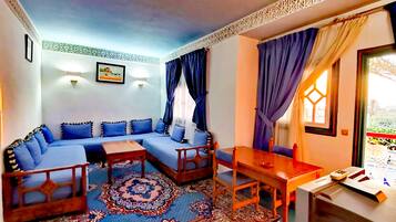 1 ๊ฐ์ ์นจ์ค, ์๋ง ์ปคํผ, ๋ค๋ฆฌ๋ฏธ/๋ค๋ฆฌ๋ฏธํ, ๊ฐ์ด ์นจ๋