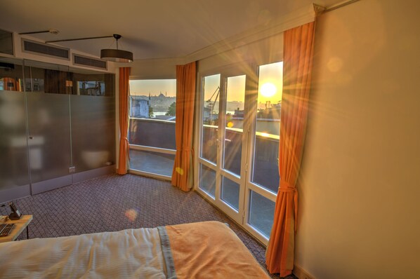 Deniz ve Sehir Manzarali Junior Suite | View from room - Vavien Hotel (Istanbul)