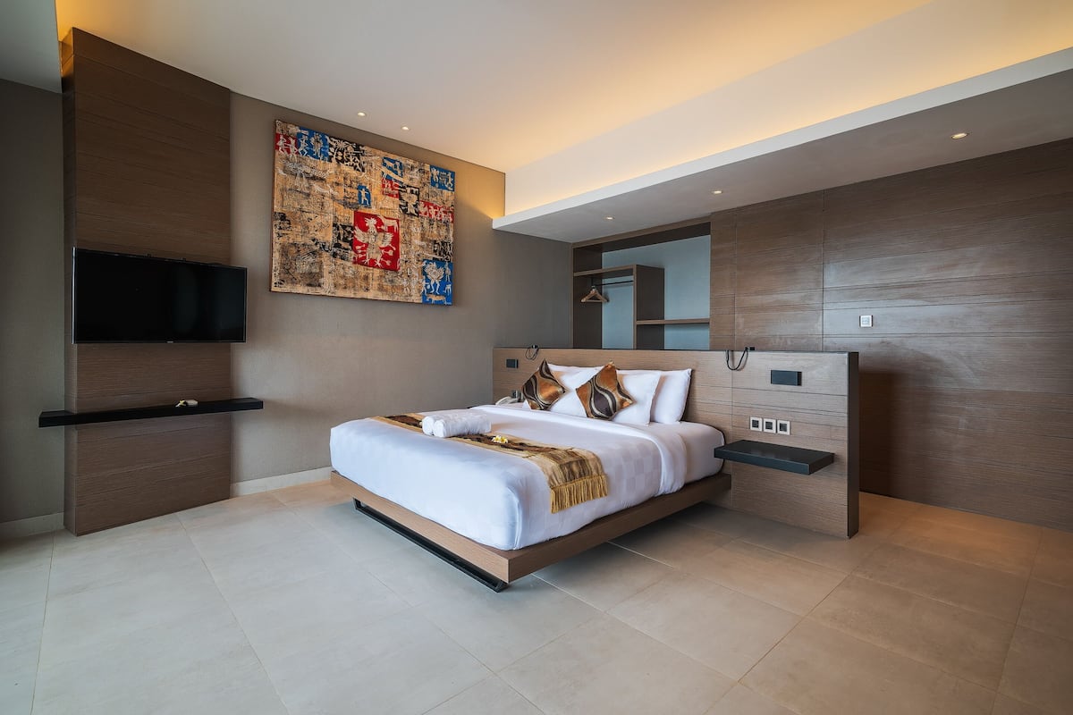 Habitación doble, vista al mar (Junior Suite) | Caja de seguridad en la habitación, escritorio y wifi gratis