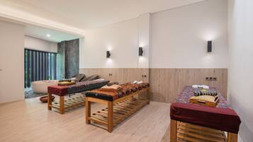 Couples treatment rooms, aromatherapy, body scrubs