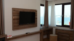 Minibar, safe på rommet og wi-fi (inkludert)
