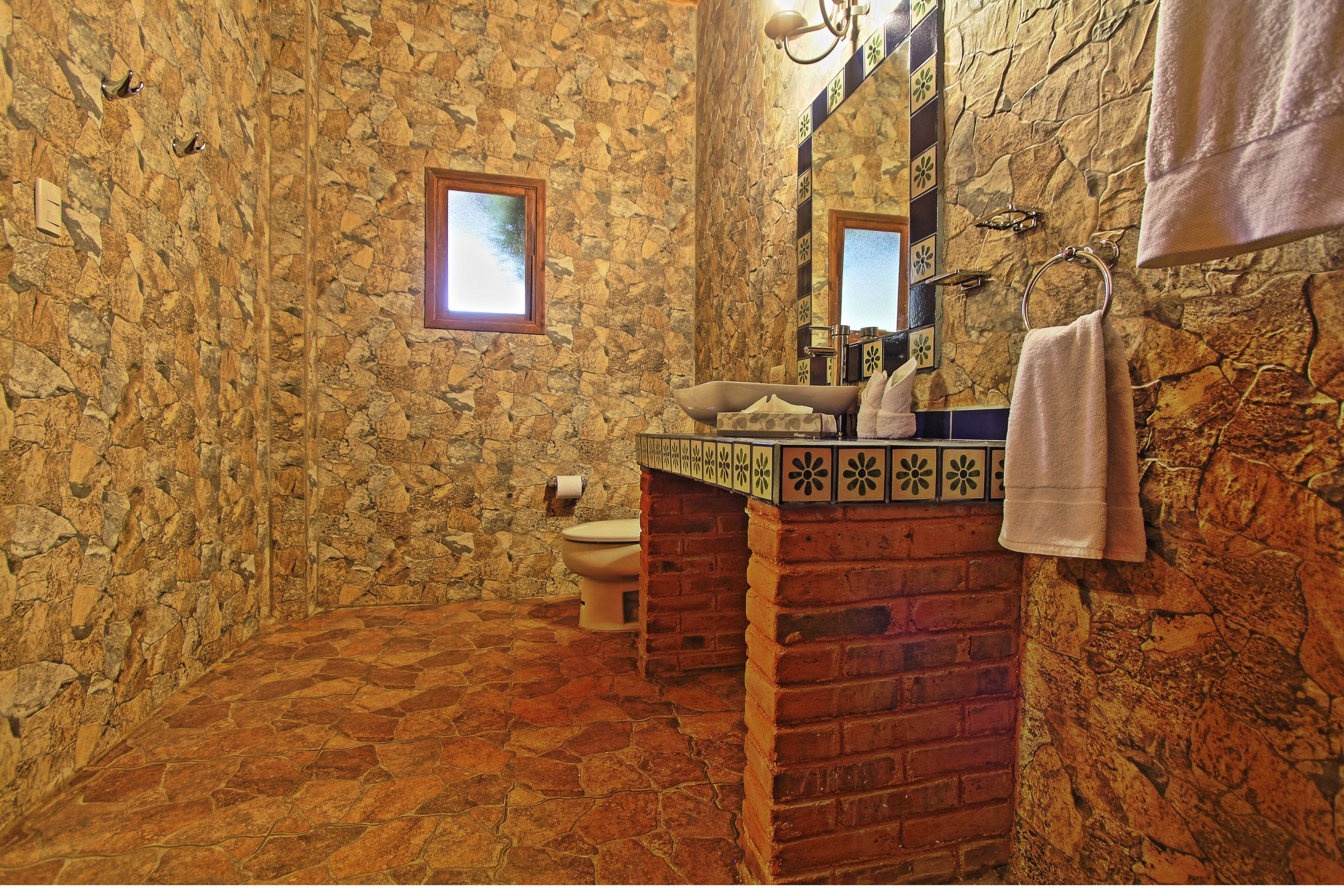 standard room, 2 queen beds | bathroom | shower, free toiletries, hair dryer, towels