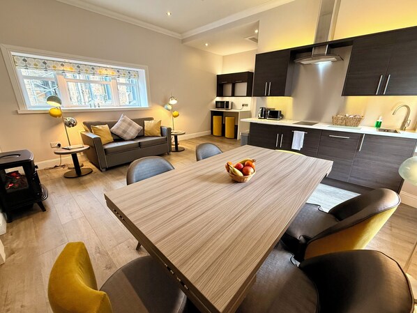 Apartment, 2 Bedrooms | Private kitchen | Full-size fridge, microwave, coffee/tea maker, cookware/dishes/utensils