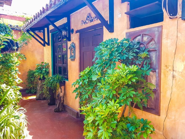 Standard Double Room | Courtyard view