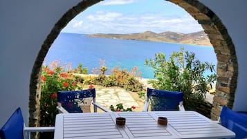 Huis, 2 slaapkamers, uitzicht op zee, aan zee | Terras
