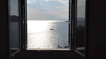 House, 2 Bedrooms, Sea View | View from room