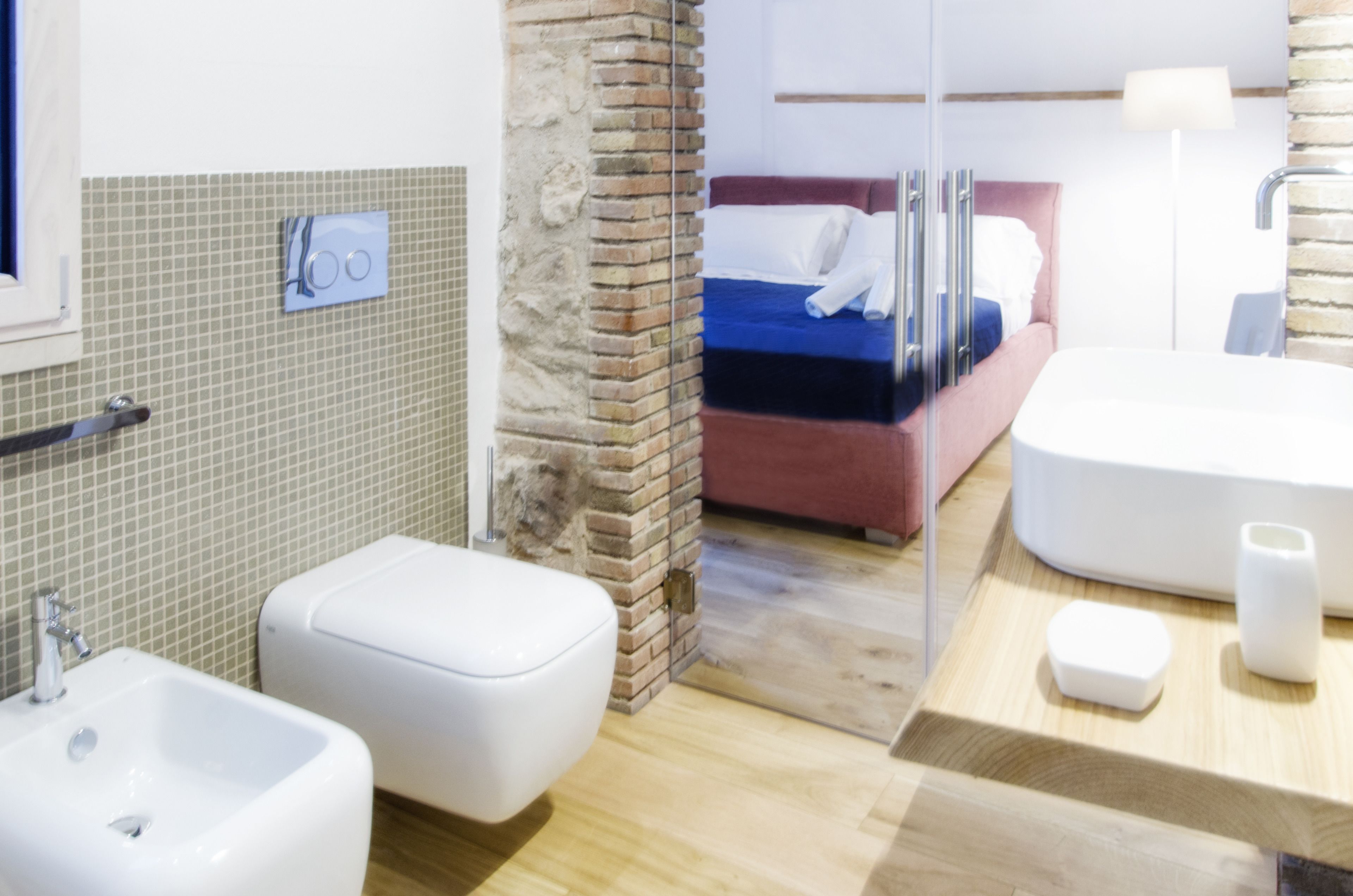 classic double room | room amenity