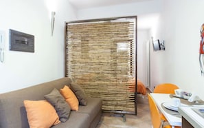 Studio, Kitchenette, Annex Building | Living room | Flat-screen TV