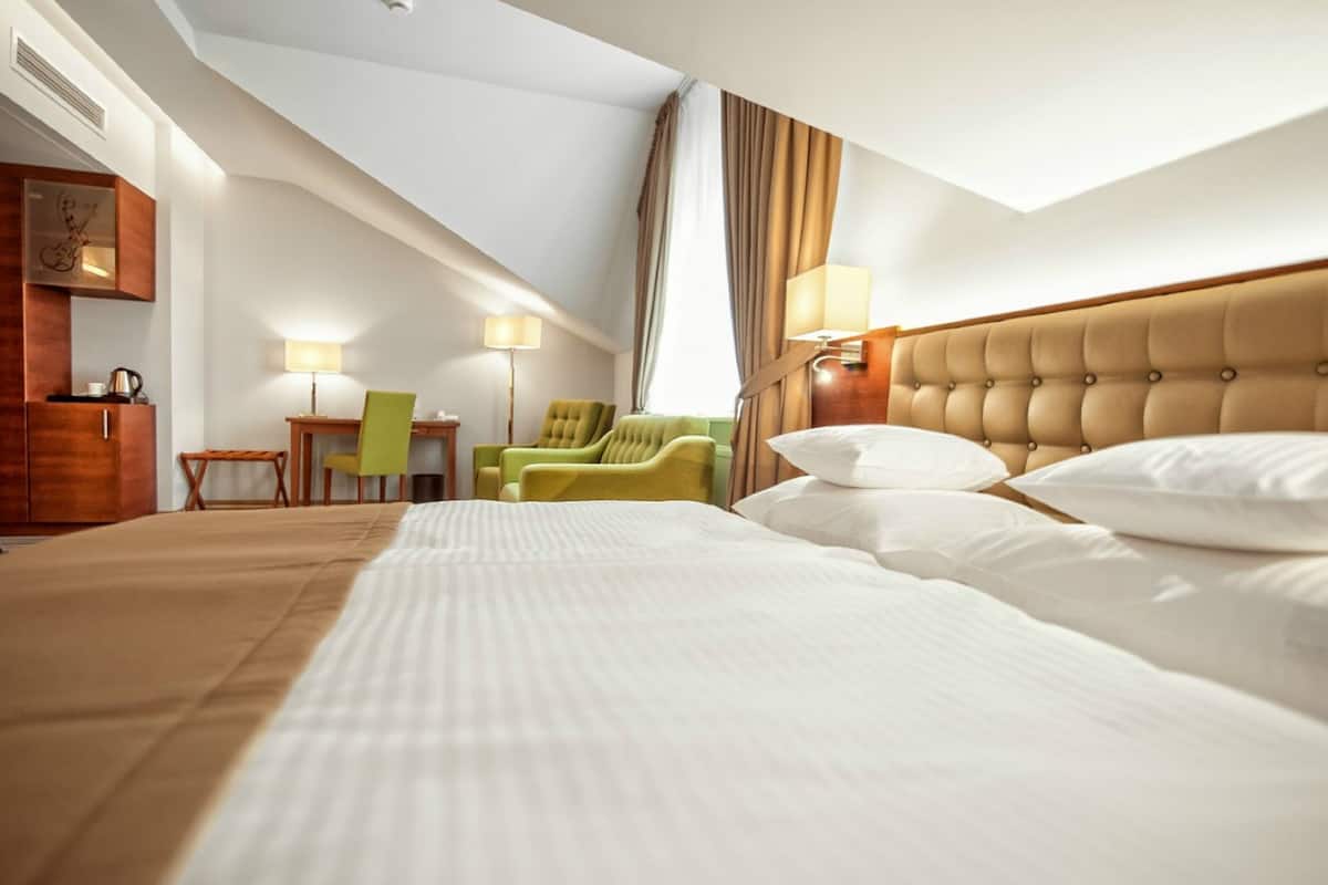Literie de qualité supérieure, minibar, coffres-forts dans les chambres