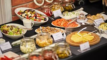 Desayuno buffet incluido todos los días