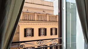 Immagine non classificata, 5 di 51, pulsante