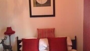 Double Room, Ensuite (Room 4) | WiFi (free)