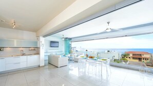 Appartement, 2 chambres | Coin séjour