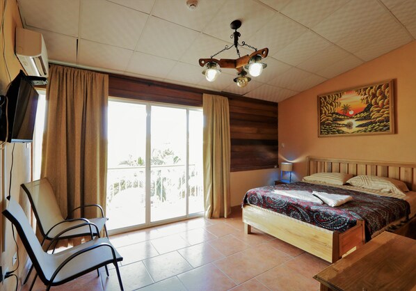 Classic Double Room, 1 Queen Bed, Balcony | Free WiFi