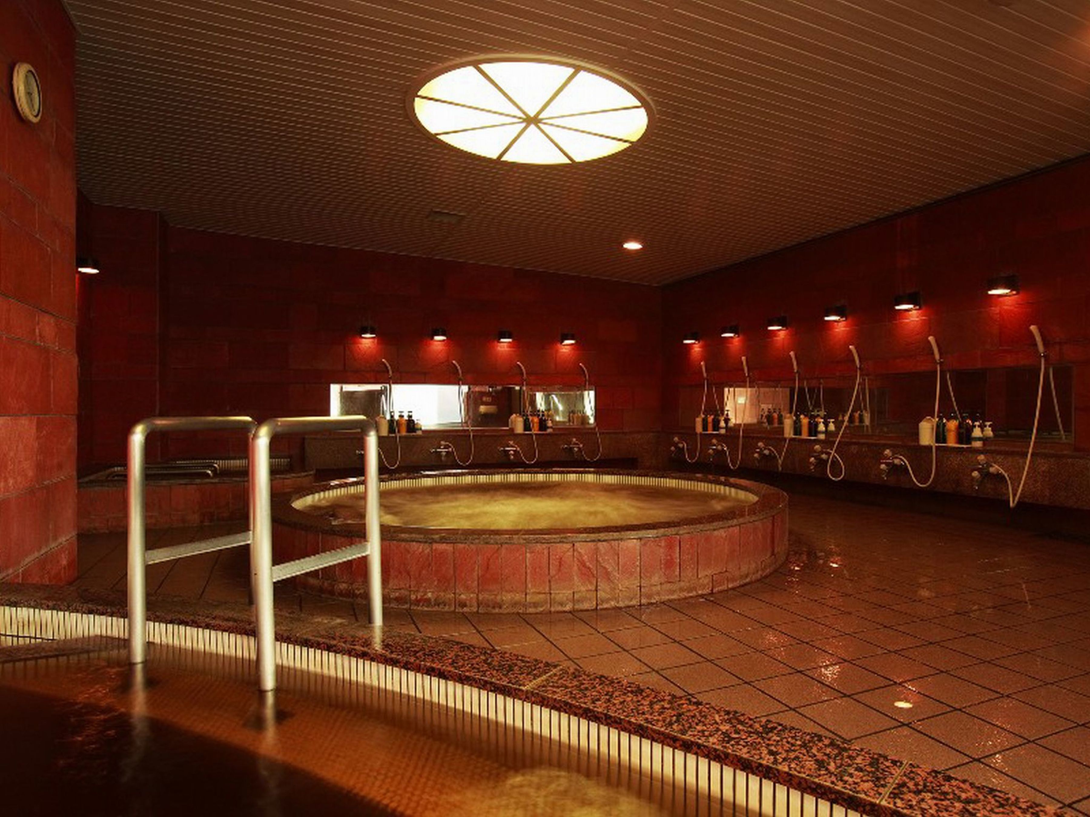 حمام عام