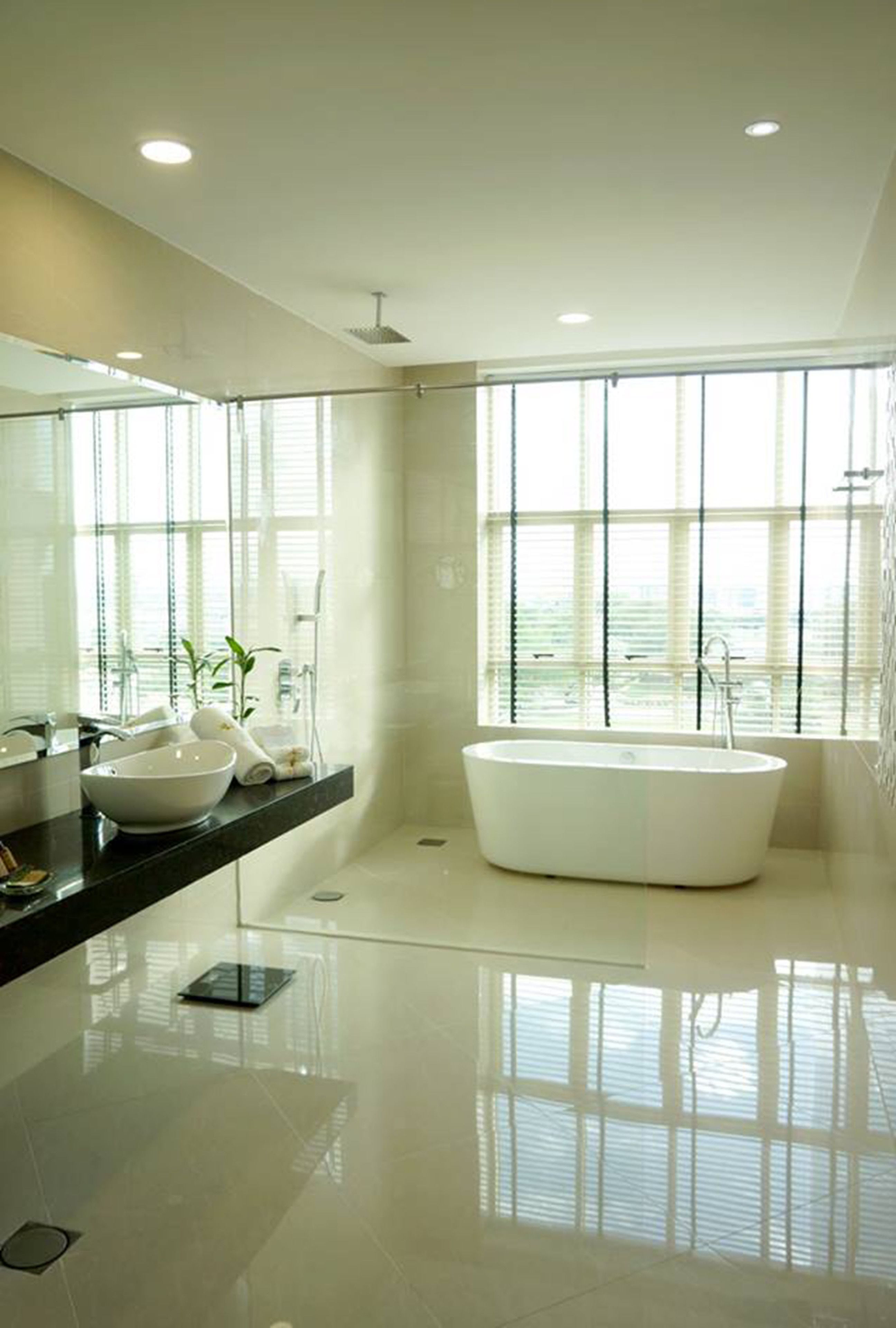 shower, free toiletries, hair dryer, bathrobes