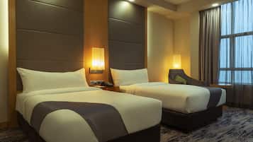 Club Floor Twin | Premium bedding, minibar, in-room safe, desk