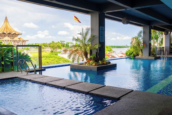 Piscine couverte