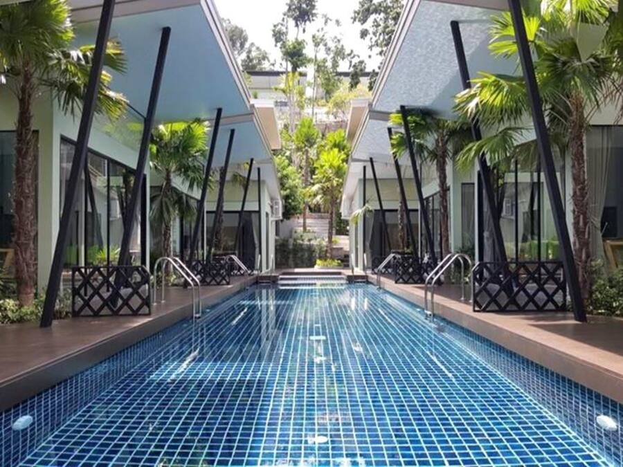 2 utendørsbassenger