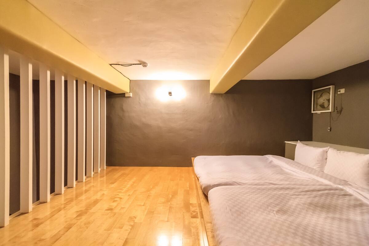 Superior Family Room