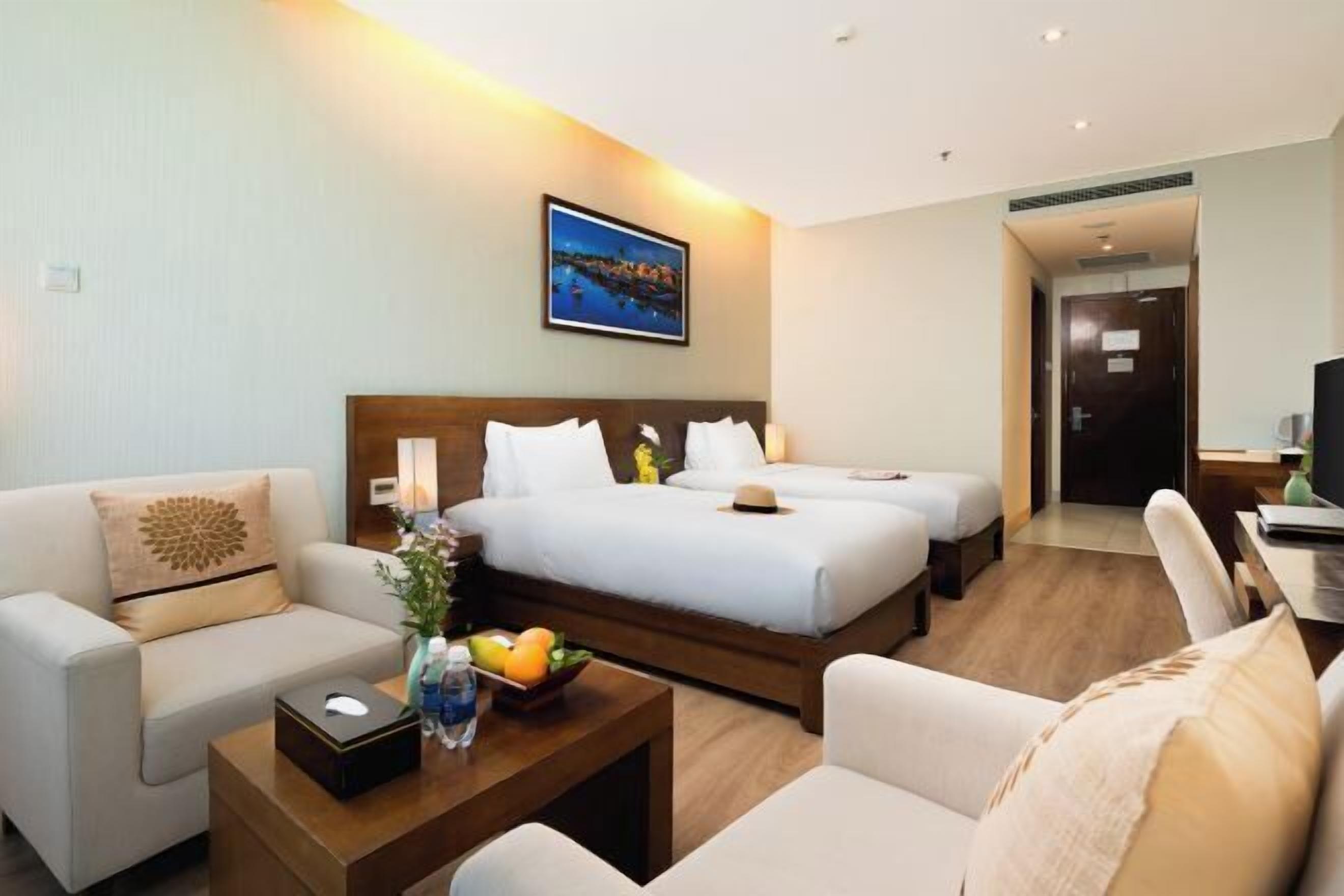 미니바, 객실 내 금고, 책상, 암막 커튼