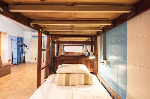 On My Way Jiufen Youth Hostel