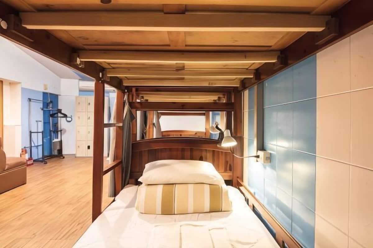 Desk, blackout drapes, soundproofing, free WiFi