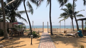Vue sur la plage/lâocĂ©an