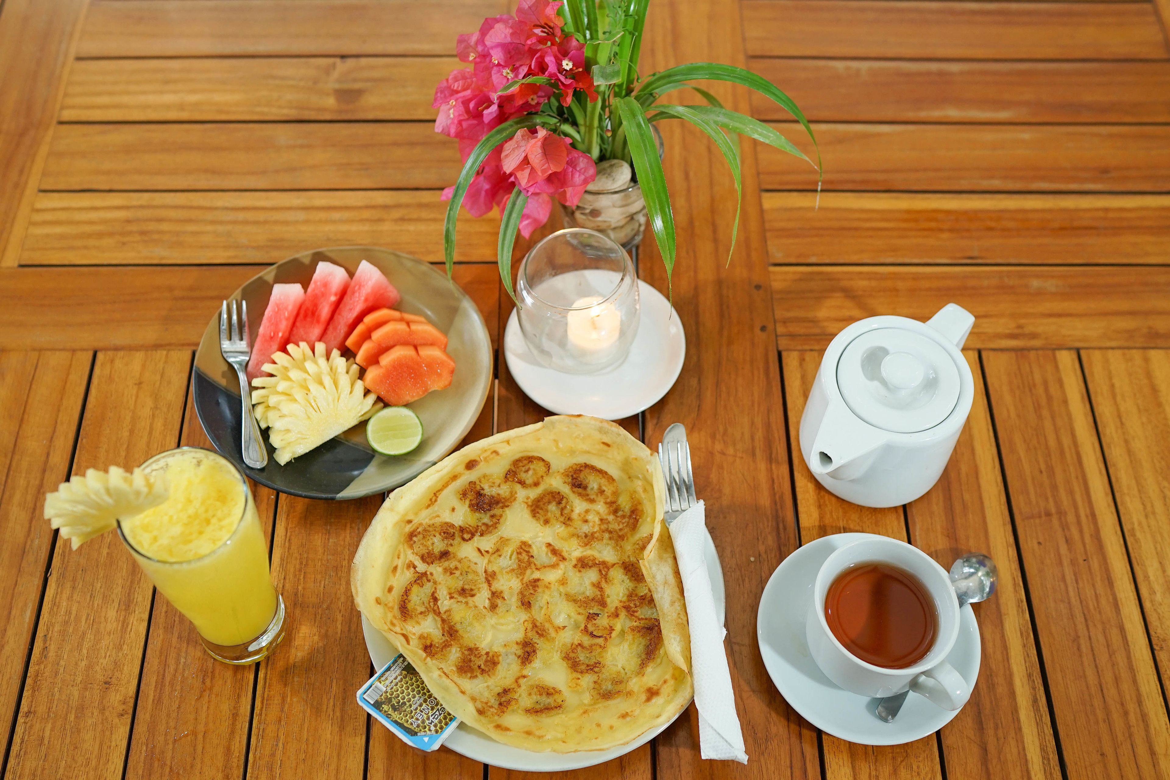 free continental breakfast