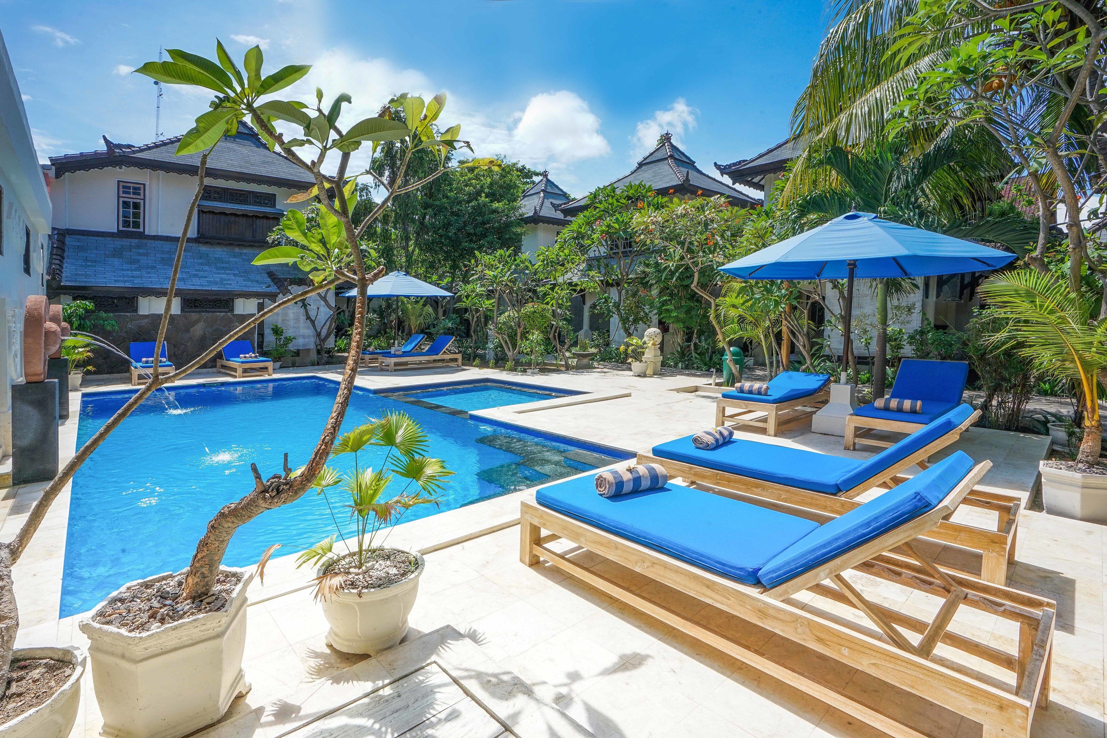 Kolam renang outdoor