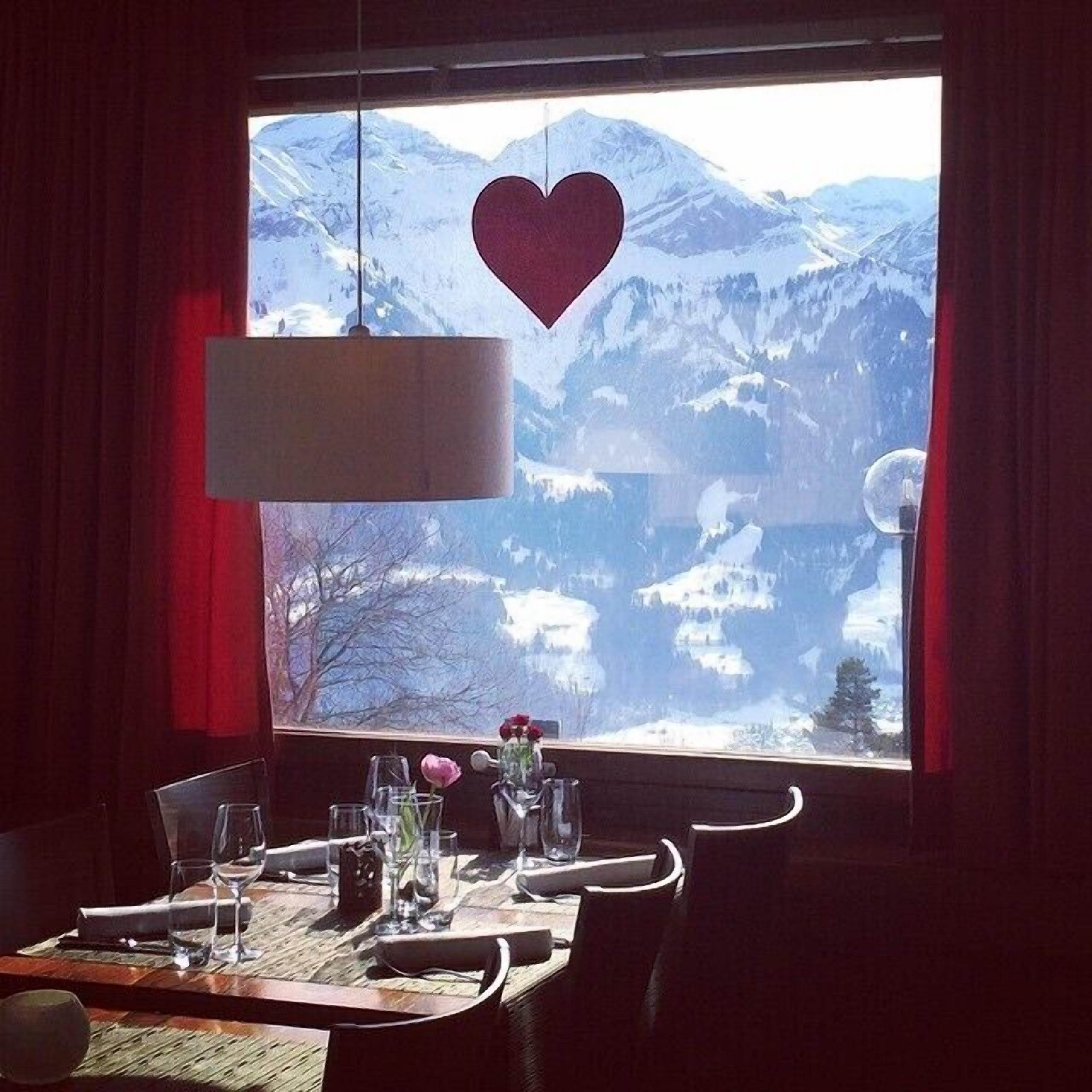 breakfast, lunch, dinner served; international cuisine, garden views