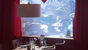 Breakfast, lunch, dinner served; international cuisine, garden views