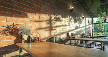 Get Zleep Premium Budget Hotel