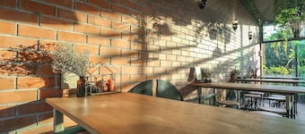 Get Zleep Premium Budget Hotel