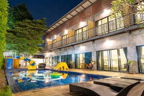 Pool View Twin Room | Rollaway beds, free WiFi