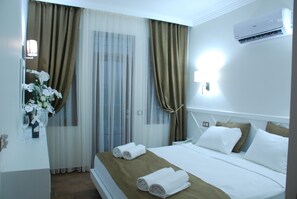 Family Suite, 1 Queen Bed, Non Smoking | Premium bedding, minibar, in-room safe, individually decorated - Elegance Hotel Kemer (Kemer)