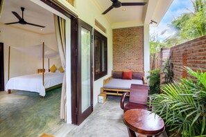 Balcony - Blue Beach Village Homestay (Da Nang)
