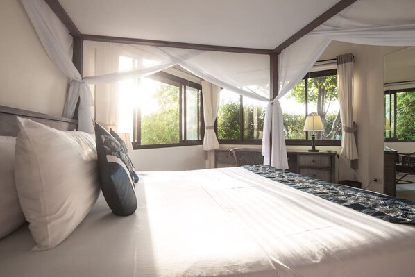 3 Bedrooms Pool Villa, Sea View