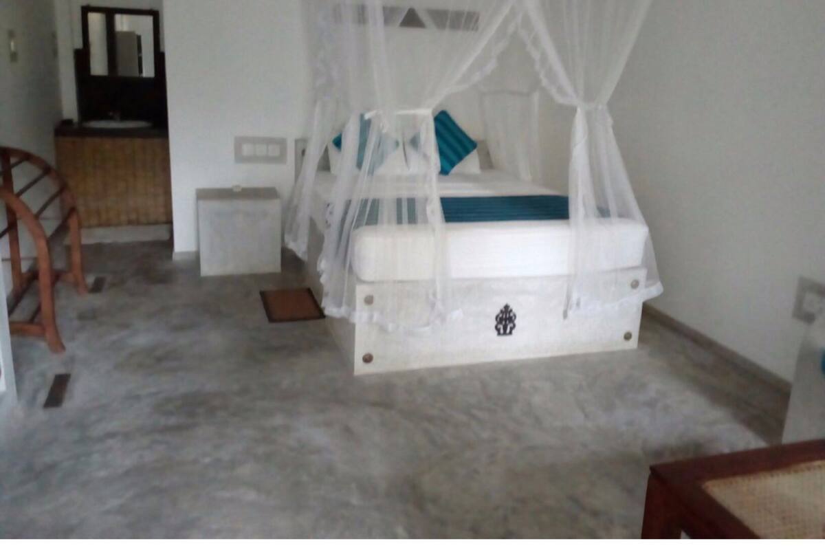 Standard Room (Non A/C) | Minibar, desk, rollaway beds, free WiFi