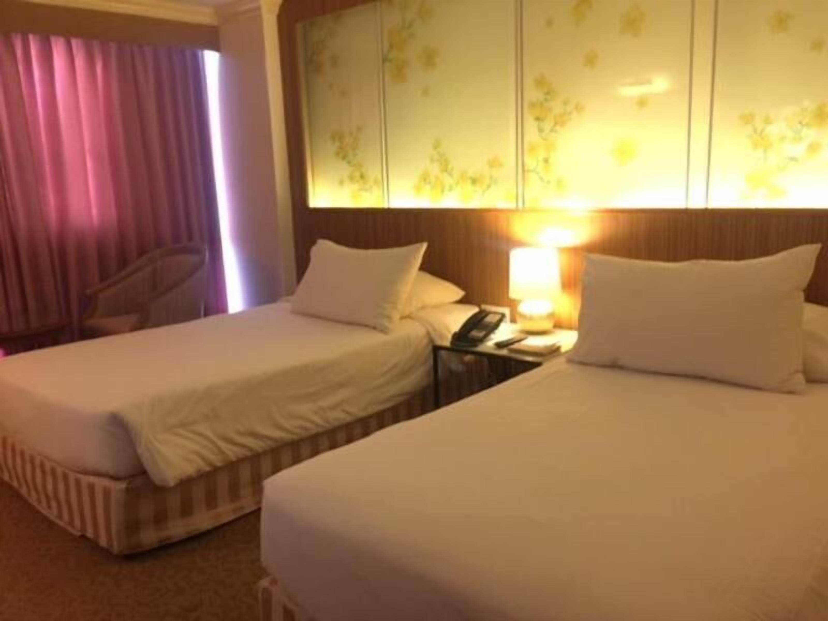 Minibar, in-room safe, desk, blackout curtains