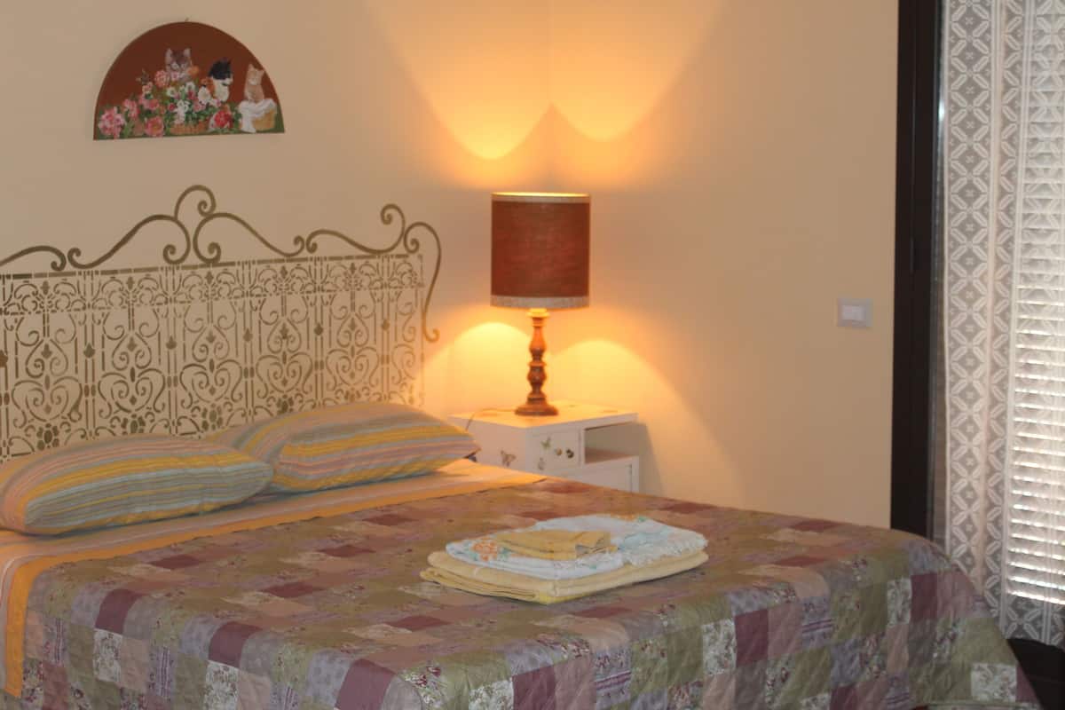 Comfort Quadruple Room, Balcony | Premium bedding, desk, free WiFi, bed sheets