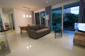 Living area - Atlantis Pattaya High Service (Pattaya)