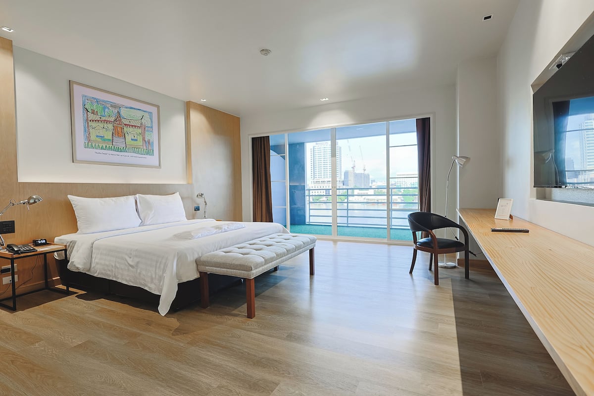 Cortinas blackout, cunas gratuitas y camas plegables/adicionales