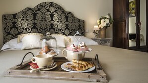 Deluxe Double Room - B&B Pane Amore e Marmellata (Palermo)