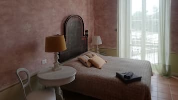 Chambre Design Double ou avec lits jumeaux, salle de bains attenante | Décoration personnalisée, ameublement personnalisé