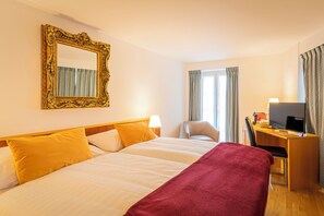1 bedroom, hypo-allergenic bedding, in-room safe, desk - Hôtel du Cheval Blanc - City Center (Bulle)