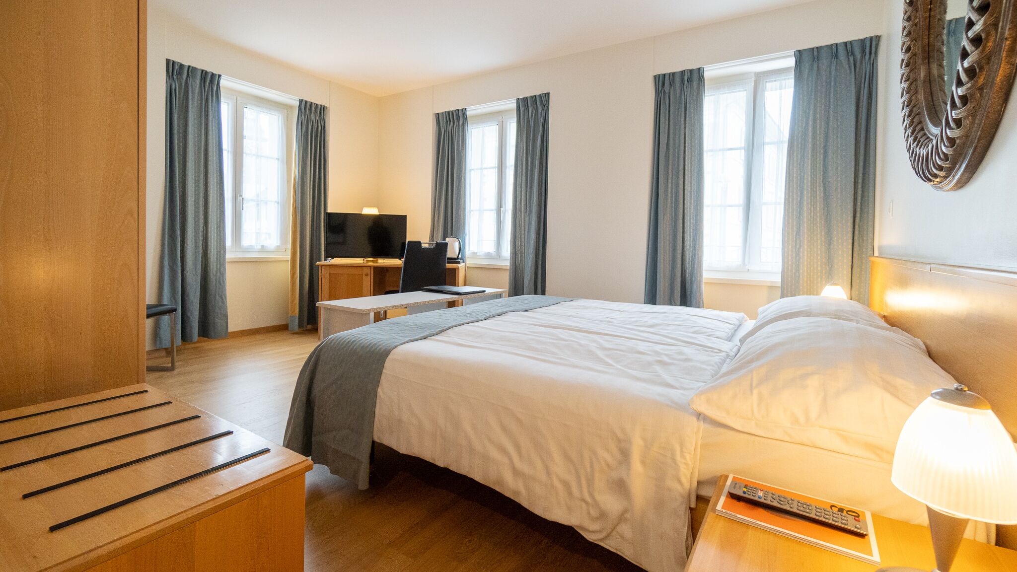 superior double room | 1 bedroom, premium bedding, in-room safe, desk