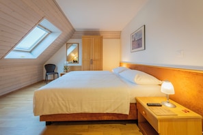 Superior-Doppelzimmer | 1 Schlafzimmer, Allergikerbettwaren, Zimmersafe, Schreibtisch