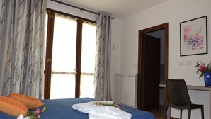 Triple Room - B&B IL Pizzagiallo (Massa Martana)