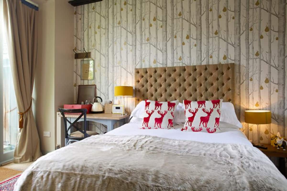 Family Suite, 2 Bedrooms, Garden Area | Premium bedding, pillowtop beds, iron/ironing board, WiFi (free)